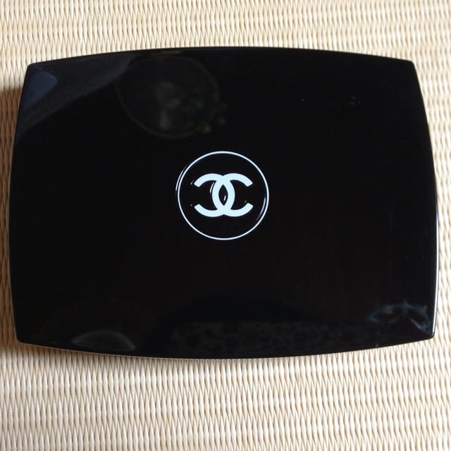 CHANEL(シャネル)のシャネル カラーパレット コスメ/美容のベースメイク/化粧品(その他)の商品写真