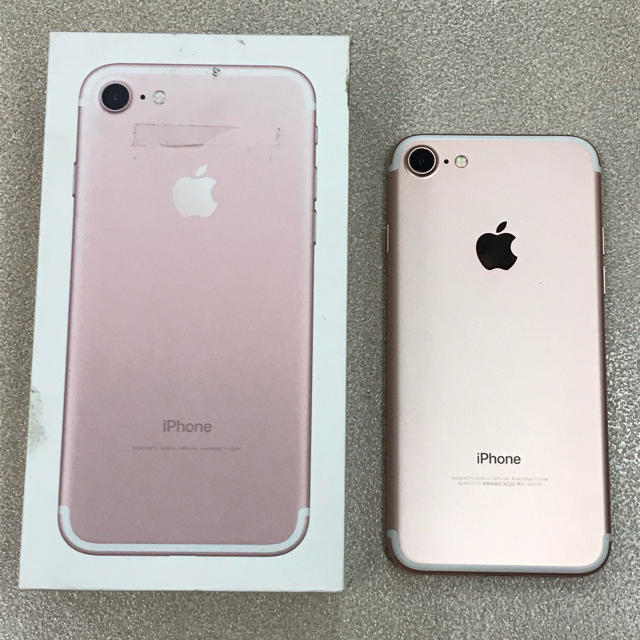 iPhone(アイフォーン)の iPhone 7 Rose Gold 256 GB SIMフリー ソフトバンク スマホ/家電/カメラのスマートフォン/携帯電話(スマートフォン本体)の商品写真