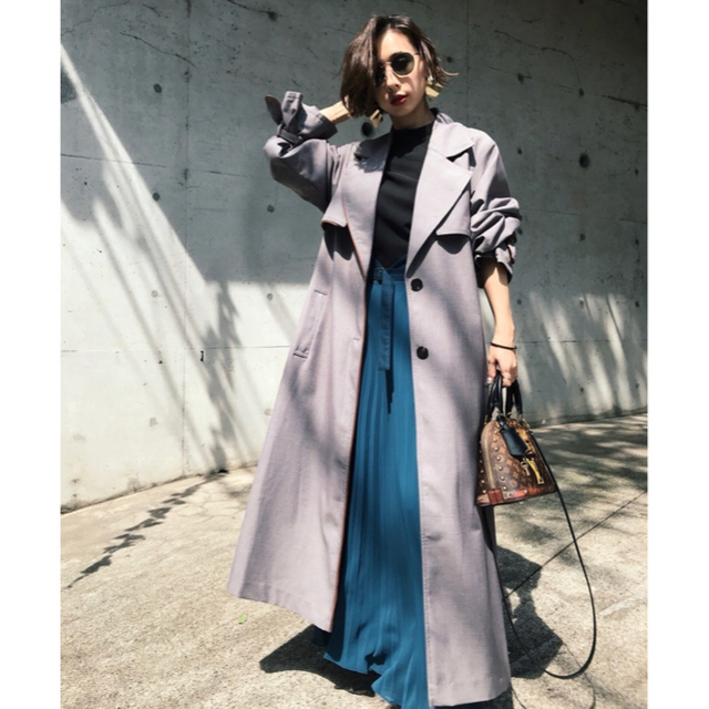 BACK PLEATS LAYERED COAT★週末限定セール