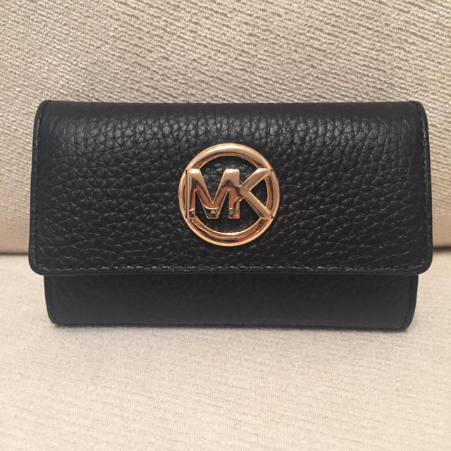 Michael Kors(マイケルコース)の★定価19,000円★新品 マイケルコース ブラックキーケース メンズのファッション小物(キーケース)の商品写真