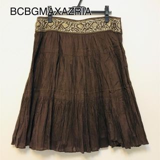 ビーシービージーマックスアズリア(BCBGMAXAZRIA)の値下げ！BCBG MAXAZRIA★ビジュー付ボリュームフレアスカート(ひざ丈スカート)