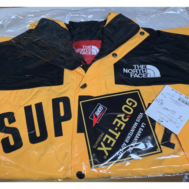 Supreme(シュプリーム)のsupreme north face mountain yellow L メンズのジャケット/アウター(マウンテンパーカー)の商品写真