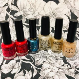 オーピーアイ(OPI)のOPI & MODIネイルカラー6本セット(ゴールド系ラメ、ピンク系、ブルー系)(マニキュア)