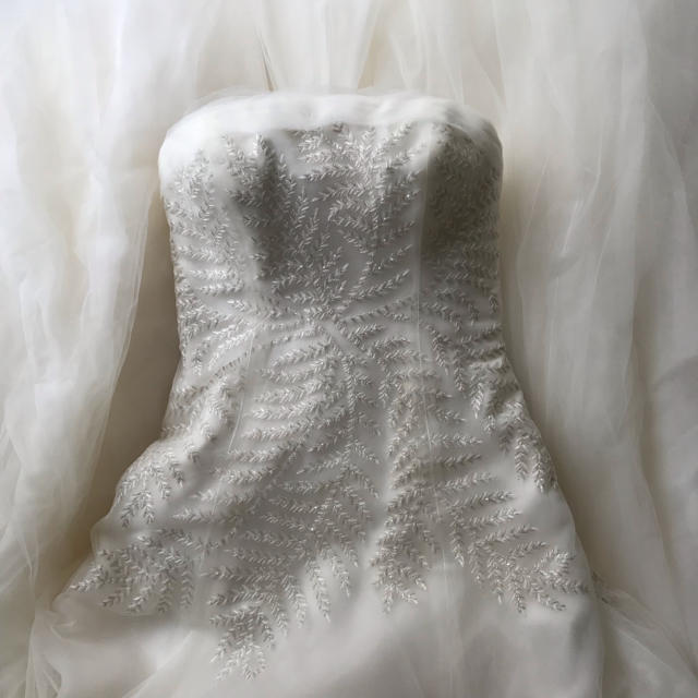国内初の直営店 Vera Wang - White by Vera Wang ウェディングドレス