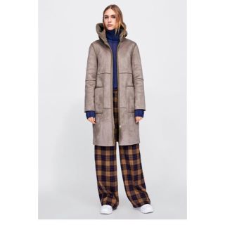 ザラ(ZARA)のZARAスエード風リバーシブルコート(その他)