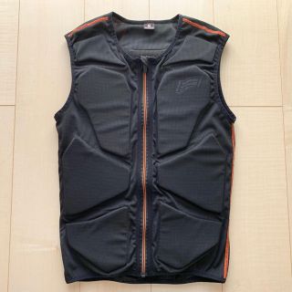 HYOD EVOLUTION D3O®︎ PROTECT VEST Sサイズ(装備/装具)