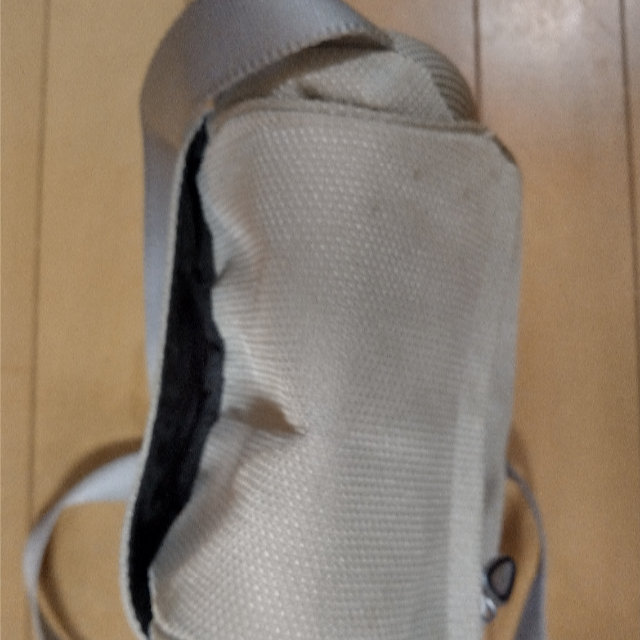 TUMI(トゥミ)のTUMI T3 斜め掛けミニバッグ（日焼けしています） メンズのバッグ(ショルダーバッグ)の商品写真