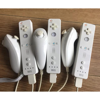 ウィー(Wii)のwii リモコン ヌンチャク(家庭用ゲーム機本体)