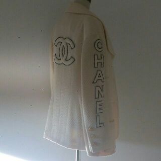 シャネル(CHANEL)の１０月末で出品終了…予定　　CHANELジャケット(テーラードジャケット)