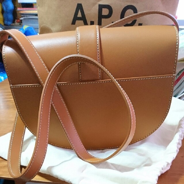 うことはな∺ A.P.C ショルダーバッグの通販 by やんやん's shop｜アーペーセーならラクマ - A.P.C. いいです