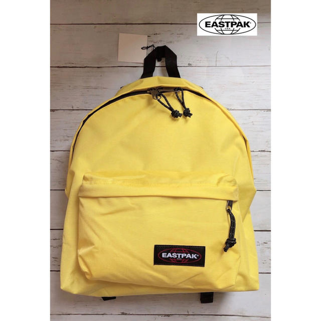 EASTPAK(イーストパック)のEASTPAK イーストパック【新品】リュック  イエロー レディースのバッグ(リュック/バックパック)の商品写真