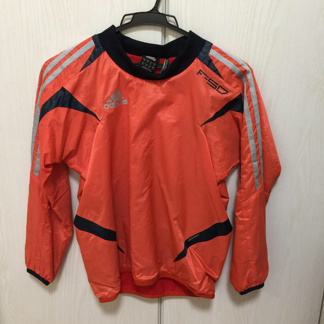 adidas(アディダス)の丁寧様専用🌟 adidasウインドブレイカー 130 キッズ/ベビー/マタニティのキッズ服男の子用(90cm~)(ジャケット/上着)の商品写真