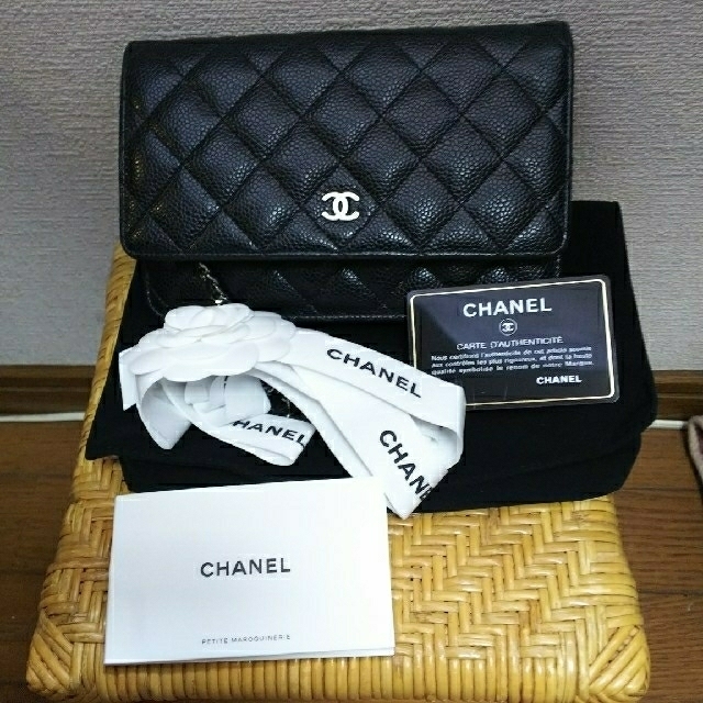 印象のデザイン CHANEL 専用です。シャネル☆キャビアスキン☆チェーン