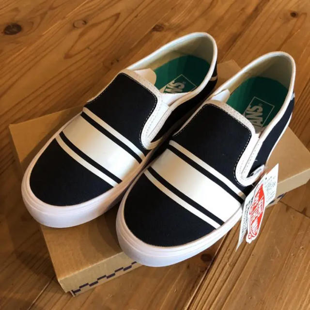 VANS(ヴァンズ)の新品 バンズ スリッポン  27 メンズの靴/シューズ(スリッポン/モカシン)の商品写真