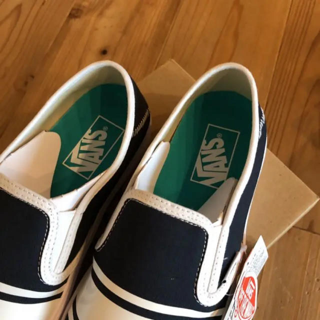 VANS(ヴァンズ)の新品 バンズ スリッポン  27 メンズの靴/シューズ(スリッポン/モカシン)の商品写真