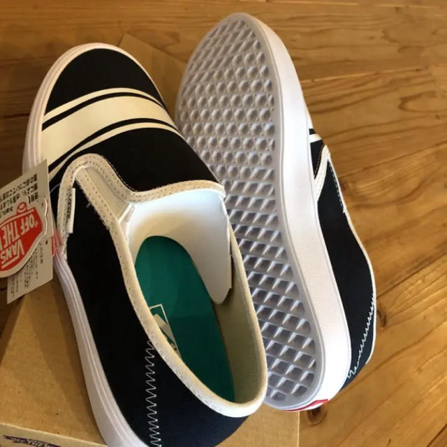 VANS(ヴァンズ)の新品 バンズ スリッポン  27 メンズの靴/シューズ(スリッポン/モカシン)の商品写真