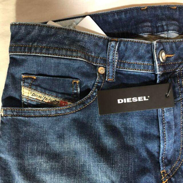 DIESEL(ディーゼル)の未使用 ディーゼル DIESEL デニムパンツ スリムスキニー 定価29160円 メンズのパンツ(デニム/ジーンズ)の商品写真