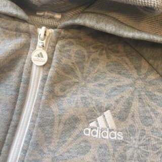 アディダス(adidas)のパーカー    アディダス   140㎝(ジャケット/上着)