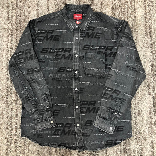 Supreme(シュプリーム)のM 黒 supreme Dimensions Logo Denim Shirt  メンズのトップス(シャツ)の商品写真