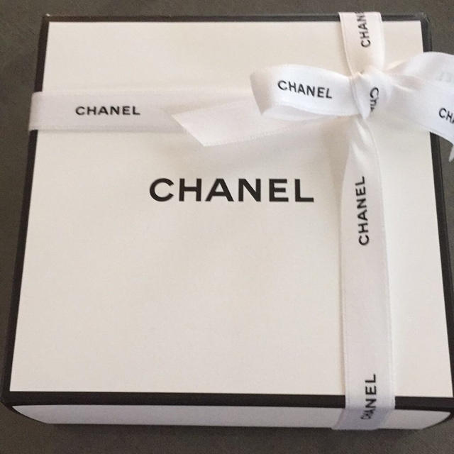 CHANEL(シャネル)の1時間限定☆新作☆CHANELチーク1点 コスメ/美容のコスメ/美容 その他(その他)の商品写真