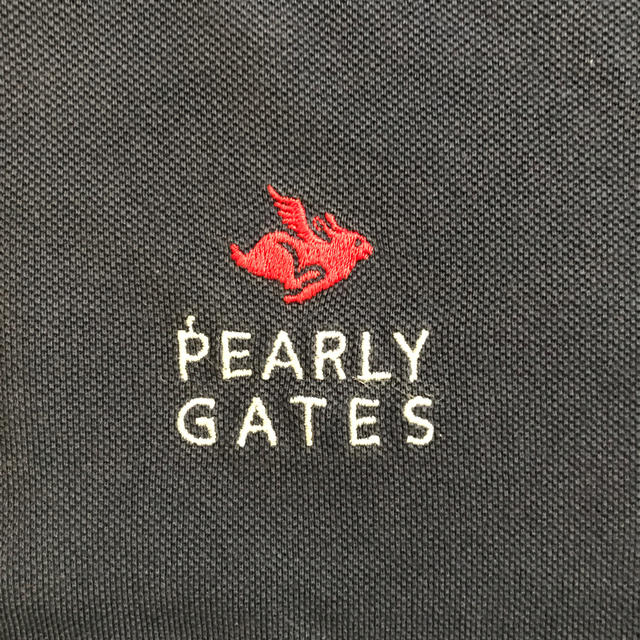 PEARLY GATES(パーリーゲイツ)のパーリーゲイツの長袖ポロシャツです。 メンズのトップス(ポロシャツ)の商品写真
