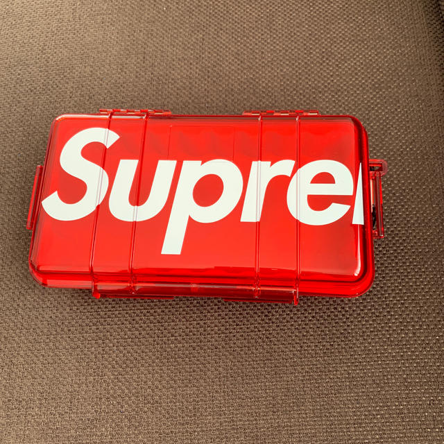 Supreme pelican 1060 Case