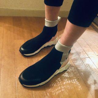 PIERRE HARDY 38 ソックススニーカー 黒 ピンク シルバー 白