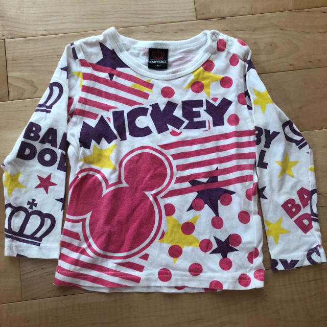 BABYDOLL(ベビードール)のBABY DOLL ロングTシャツ　ディズニーデザイン　90センチ   キッズ/ベビー/マタニティのキッズ服女の子用(90cm~)(Tシャツ/カットソー)の商品写真