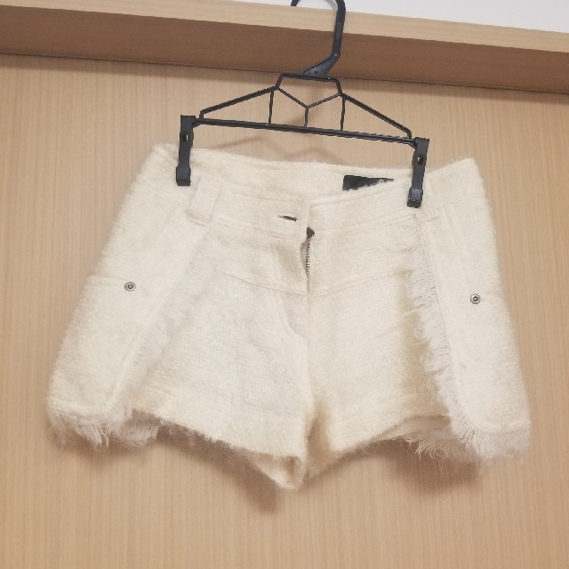 新品　LAM CI ショットパンツ　 レディースのパンツ(ショートパンツ)の商品写真