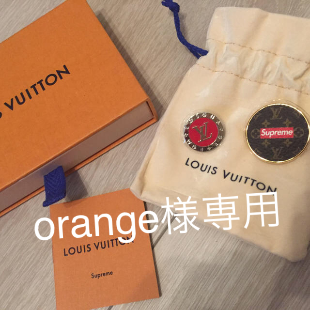 ファッション小物新品 Louis Vuitton×Supreme バッジ ルイ ヴィトン