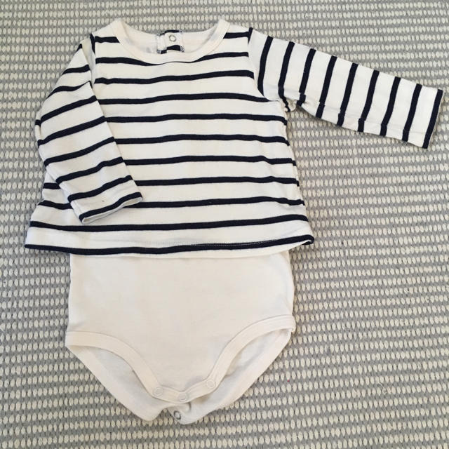 PETIT BATEAU(プチバトー)のプチバトー  マリニエール ロンパース キッズ/ベビー/マタニティのベビー服(~85cm)(ロンパース)の商品写真