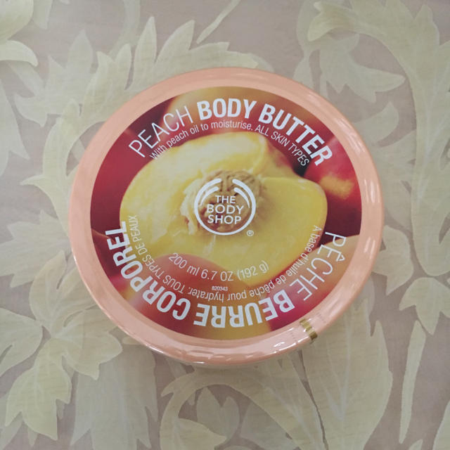 THE BODY SHOP(ザボディショップ)のボディショップ☆ボディクリーム ビックサイズ コスメ/美容のボディケア(ボディクリーム)の商品写真