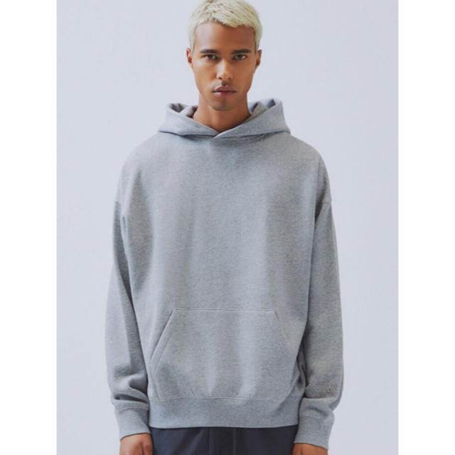 ☆FOG Essentials パーカー☆グレー 新品 リフレクティブ ☆FOG Essentials パーカー☆グレー 新品 リフレクティブ