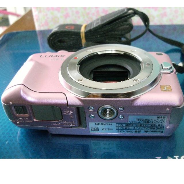 超カワイイフェアリーピンク Panasonic LUMIX　DMC-GF3 本体 2