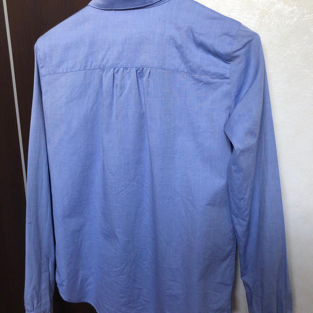 BURBERRY BLUE LABEL(バーバリーブルーレーベル)の新品同様 バーバリークレストブリッジ  シャツ 36 レディースのトップス(シャツ/ブラウス(長袖/七分))の商品写真