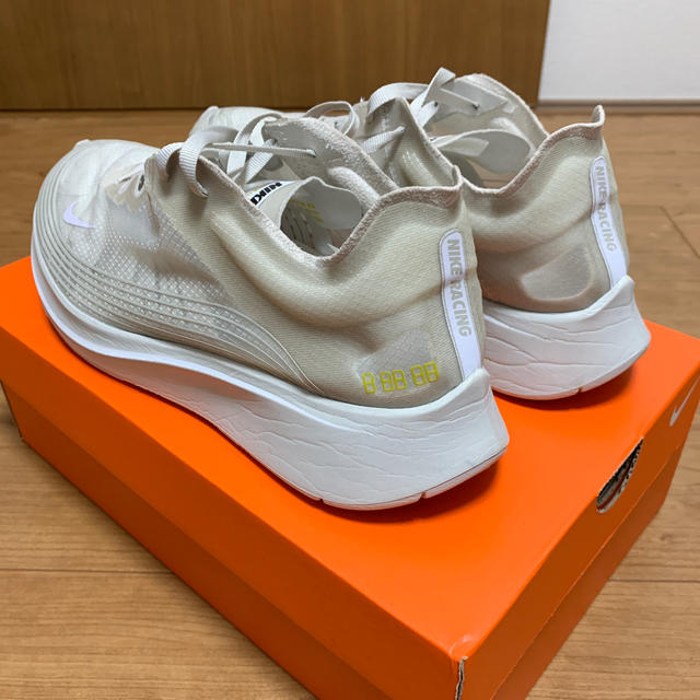 NIKE(ナイキ)のNIKE ZOOM FLY SP メンズの靴/シューズ(スニーカー)の商品写真