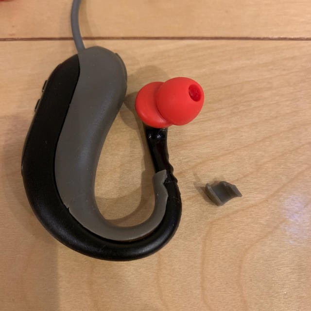 PHILIPS(フィリップス)のPHILIPS SHB6017 Bluetooth Headset スマホ/家電/カメラのオーディオ機器(ヘッドフォン/イヤフォン)の商品写真