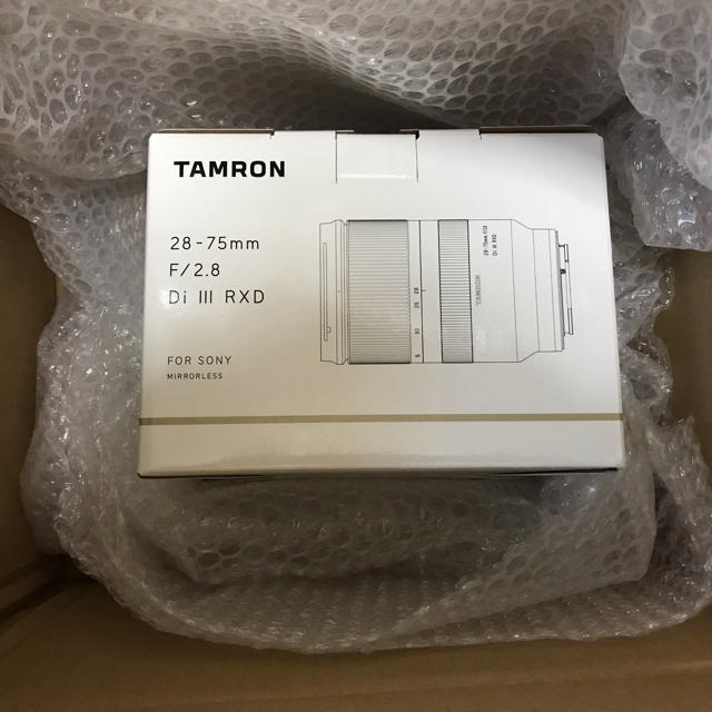 TAMRON 28 75 2.8 Di III RXD  A036