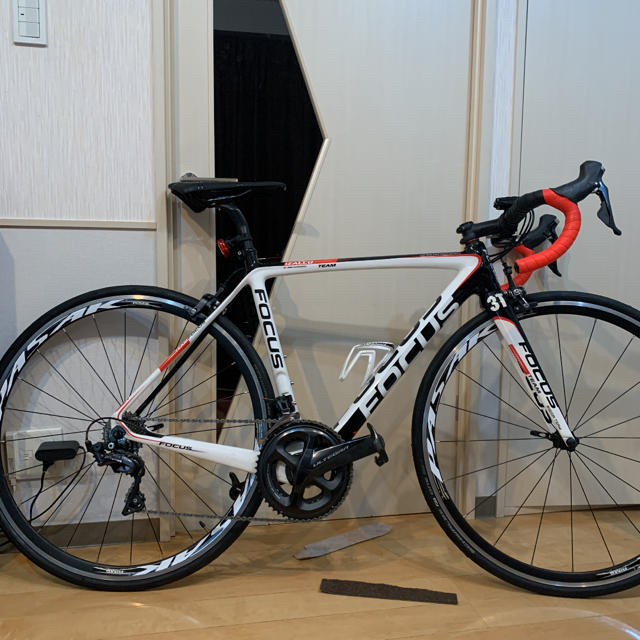ブランド品専門の FOCUS イザルコteam【手渡し限定】 自転車本体