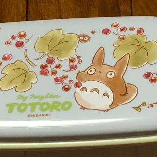 ジブリ(ジブリ)の未使用 トトロ 2段  レンジ対応  ランチボックス(弁当用品)