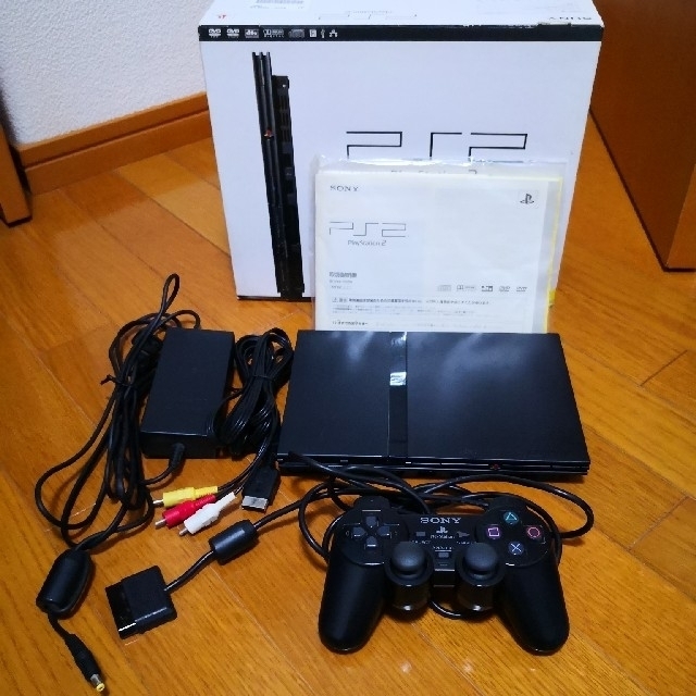 PlayStation2(プレイステーション2)のプレイステーション2 エンタメ/ホビーのゲームソフト/ゲーム機本体(家庭用ゲーム機本体)の商品写真