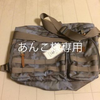 エーグル(AIGLE)の未使用！ AIGLEカモフラ柄メッセンジャーバッグ(メッセンジャーバッグ)