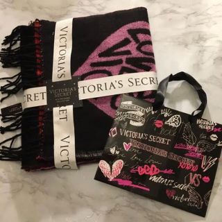 ヴィクトリアズシークレット(Victoria's Secret)のヴィクトリアシークレット マフラー ショッパー 付き(マフラー/ショール)