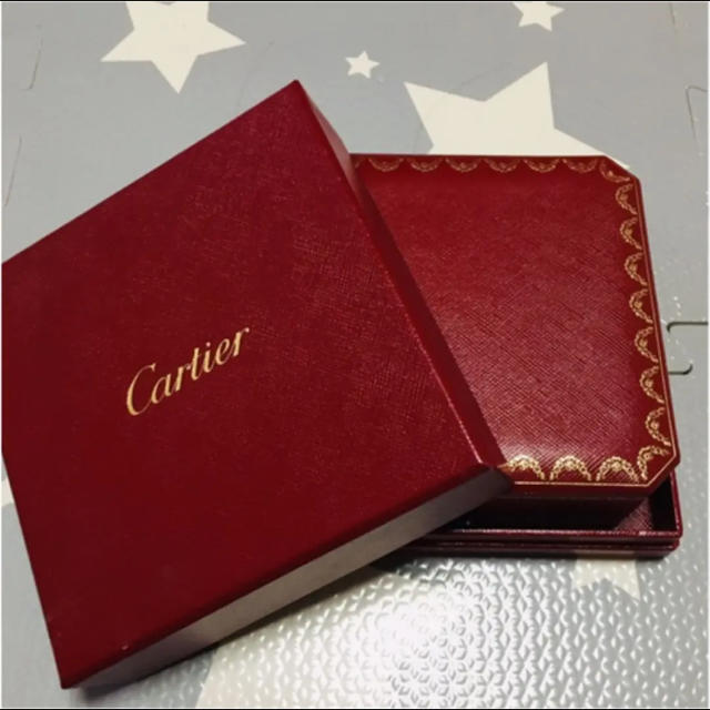 Cartier(カルティエ)の美品 ★ カルティエ ネックレス 空箱 レディースのバッグ(ショップ袋)の商品写真