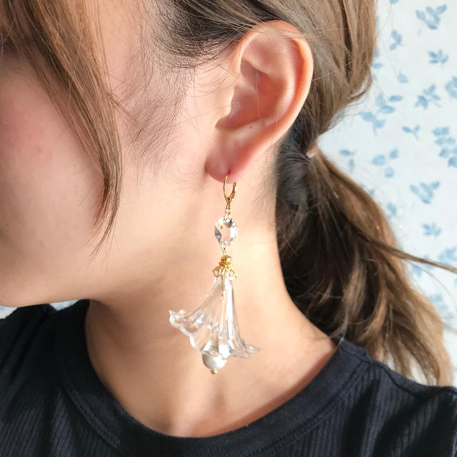 Lily Brown(リリーブラウン)の入荷待ち☆ chandelier flower dress pierce ハンドメイドのアクセサリー(ピアス)の商品写真