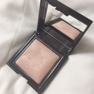 ローラメルシエ(laura mercier)のローラメルシエ キャンドルグロウ パーフェクティングパウダー(フェイスパウダー)