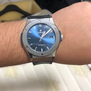 ウブロ(HUBLOT)のクラシックフュージョン チタニウムブルー ケース45mm  おまけ付き(腕時計(アナログ))