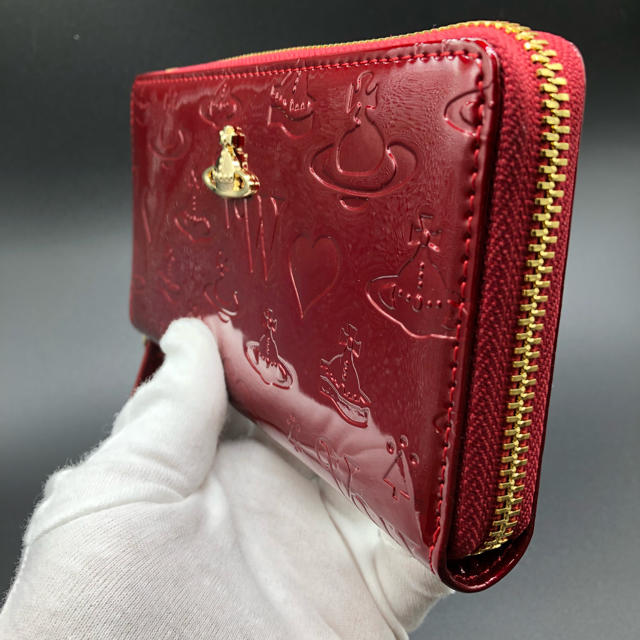Vivienne Westwood(ヴィヴィアンウエストウッド)の【新品・正規品】ヴィヴィアン ウエストウッド 長財布 310 赤 エナメル レディースのファッション小物(財布)の商品写真