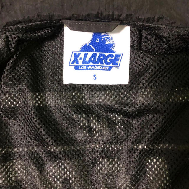 XLARGE(エクストララージ)のPink💟様専用 XLARGE ジャケット メンズのジャケット/アウター(ナイロンジャケット)の商品写真