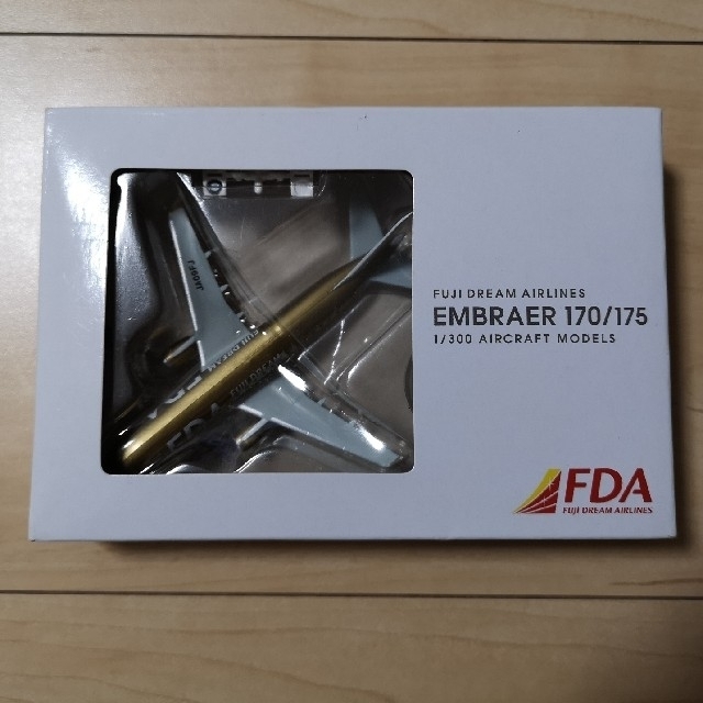 FDA 模型+LEDライトキーホルダー エンタメ/ホビーのおもちゃ/ぬいぐるみ(模型/プラモデル)の商品写真
